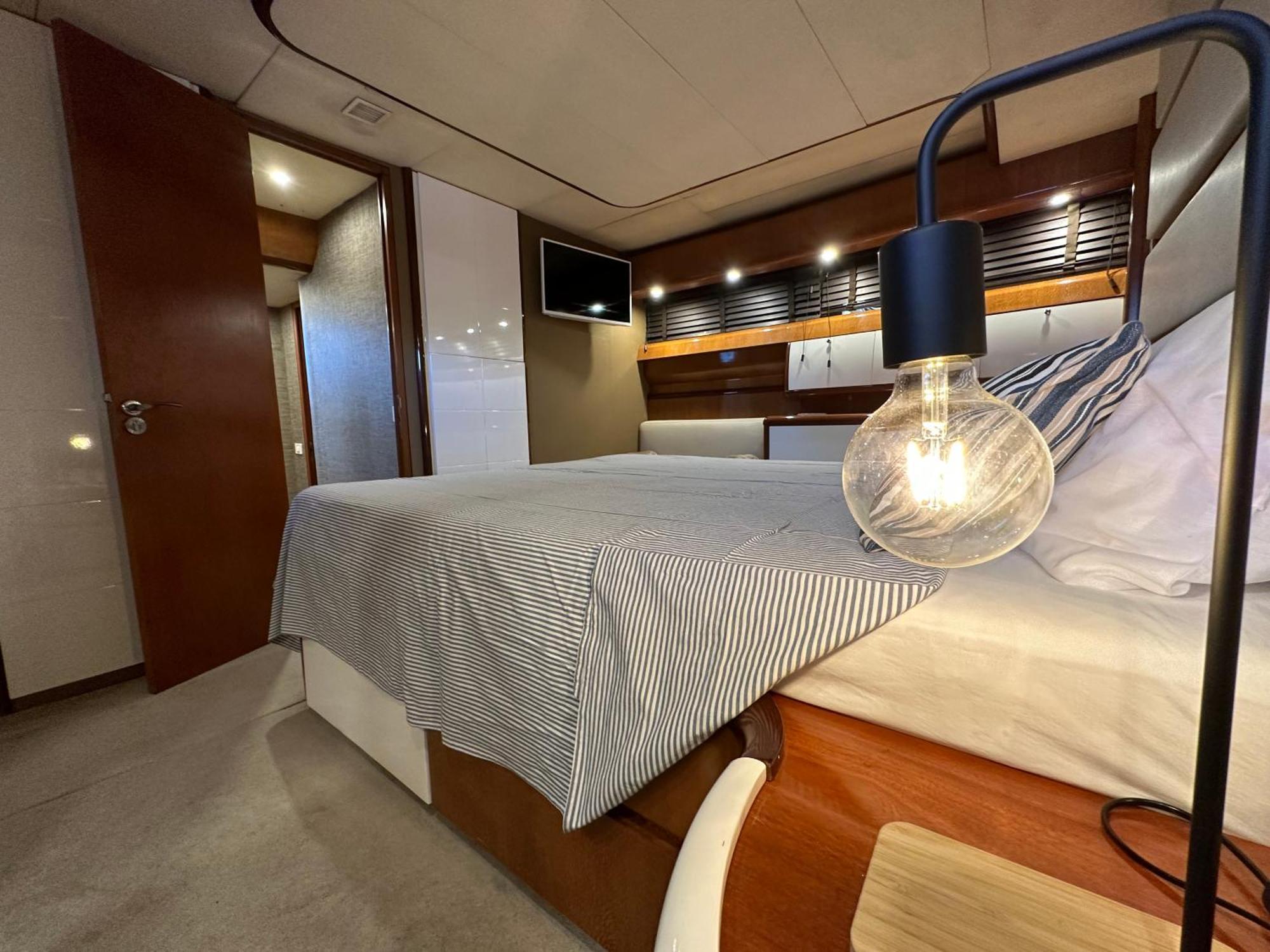 فندق Yacht 20Metros سان أدريان دي بيزوس المظهر الخارجي الصورة